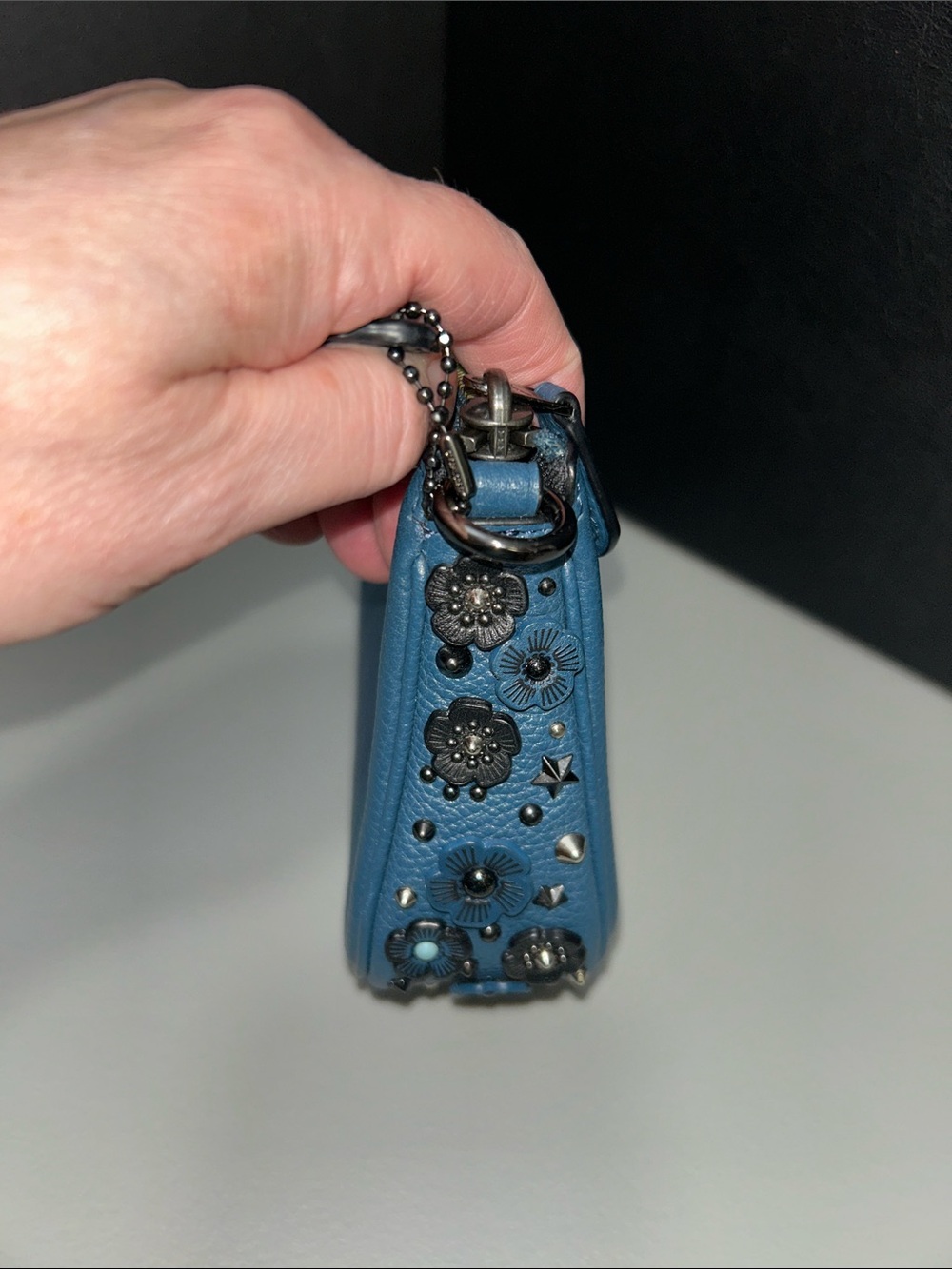 Coach Zipper Pouch - Picture 4 of 9
